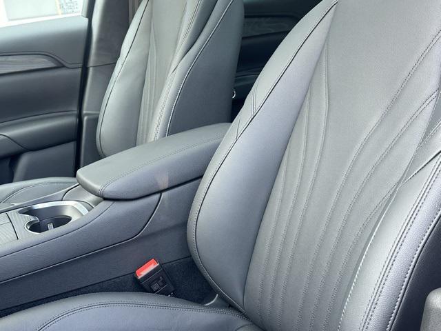 new 2024 Maserati Grecale car, priced at $68,745