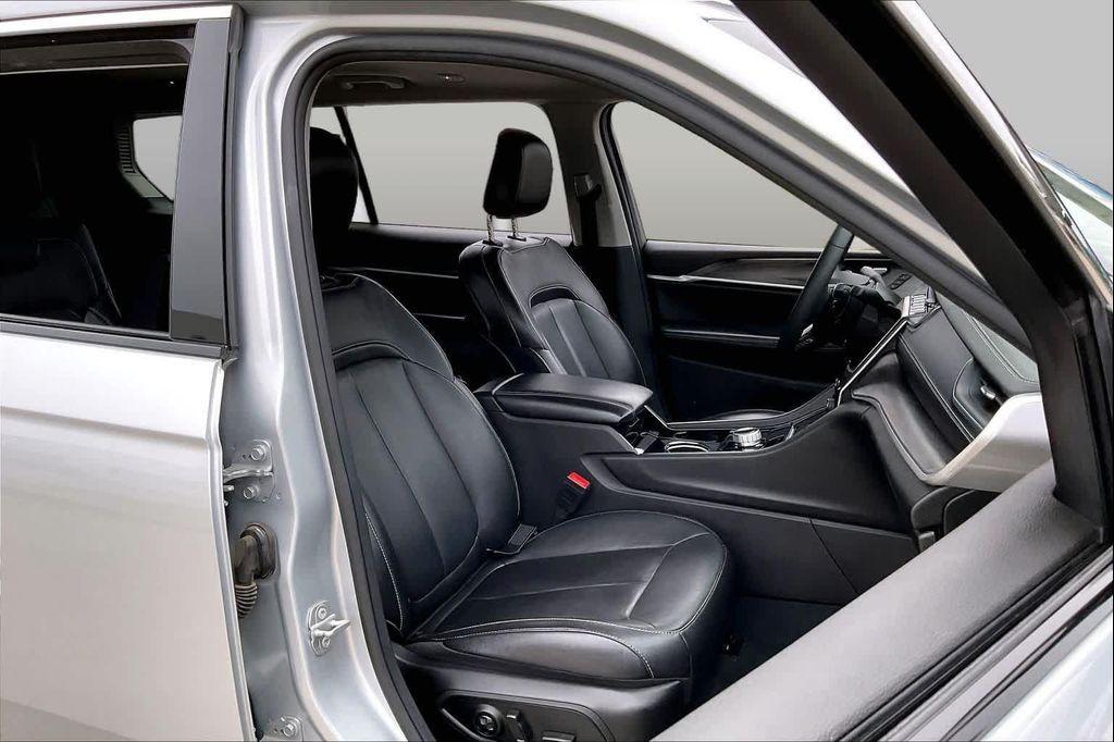 used 2023 Jeep Grand Cherokee L car, priced at $31,499