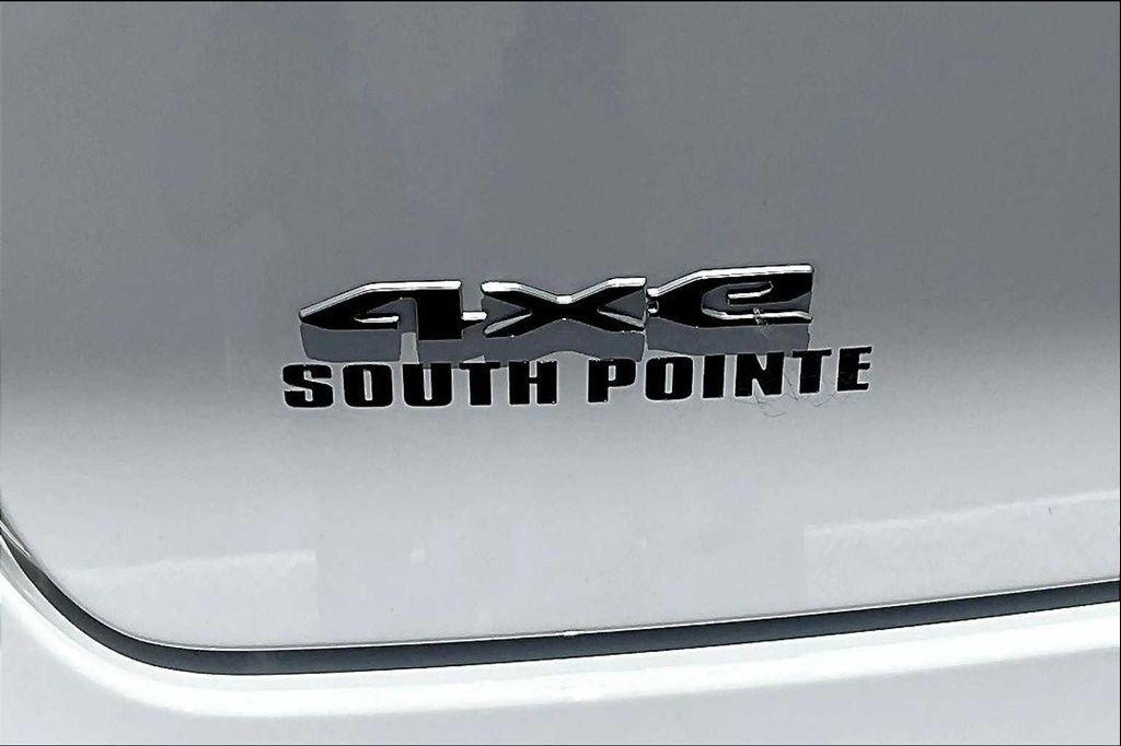 new 2025 Jeep Wagoneer S car, priced at $62,195