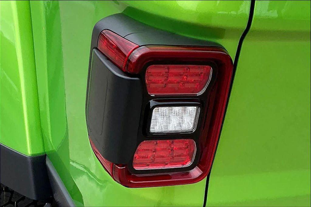 new 2026 Jeep Gladiator car, priced at $61,000