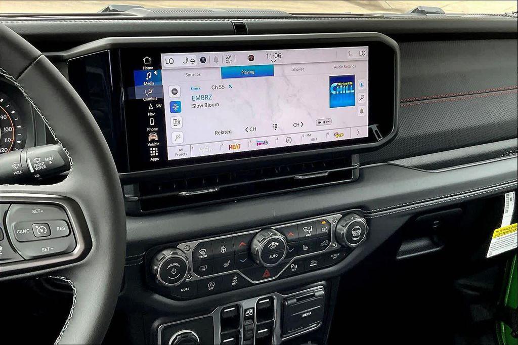 new 2026 Jeep Gladiator car, priced at $61,000