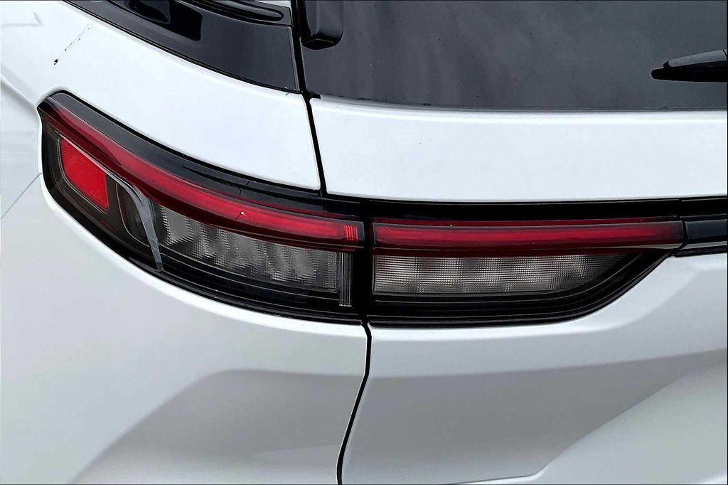 new 2025 Jeep Grand Cherokee car, priced at $43,130