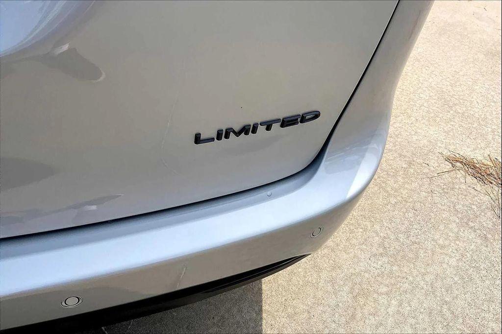 new 2026 Chrysler Pacifica car