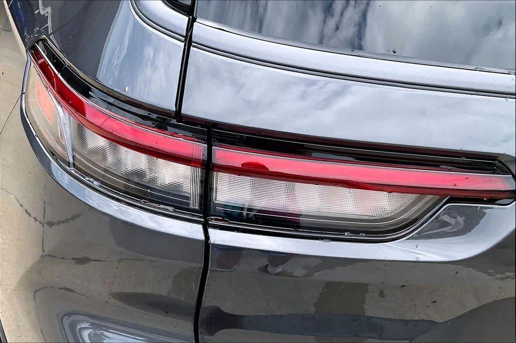 new 2026 Jeep Grand Cherokee L car