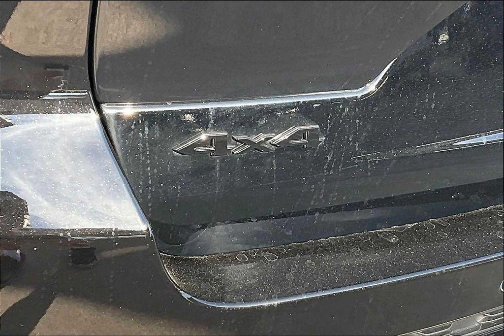 new 2025 Jeep Grand Cherokee car, priced at $50,660