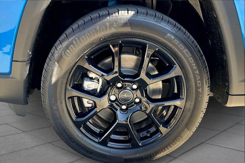 new 2026 Jeep Compass car, priced at $30,805