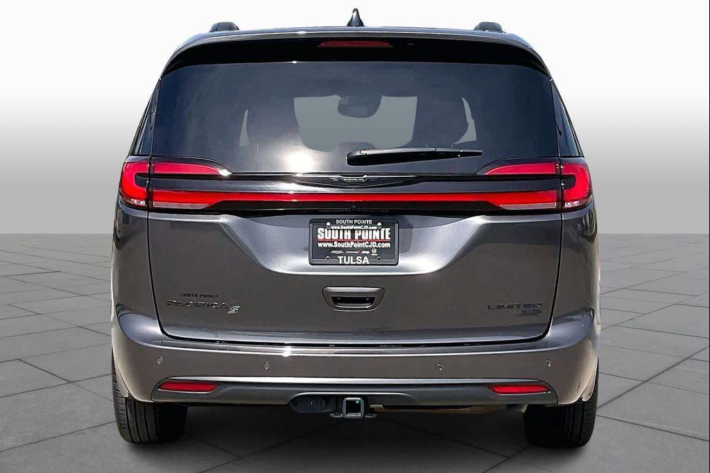 used 2023 Chrysler Pacifica car, priced at $36,999
