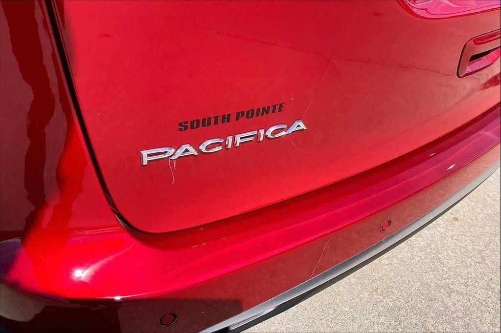 new 2026 Chrysler Pacifica car, priced at $49,509