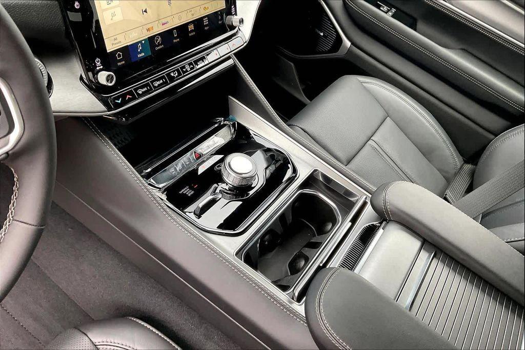 new 2026 Jeep Grand Wagoneer car, priced at $73,699