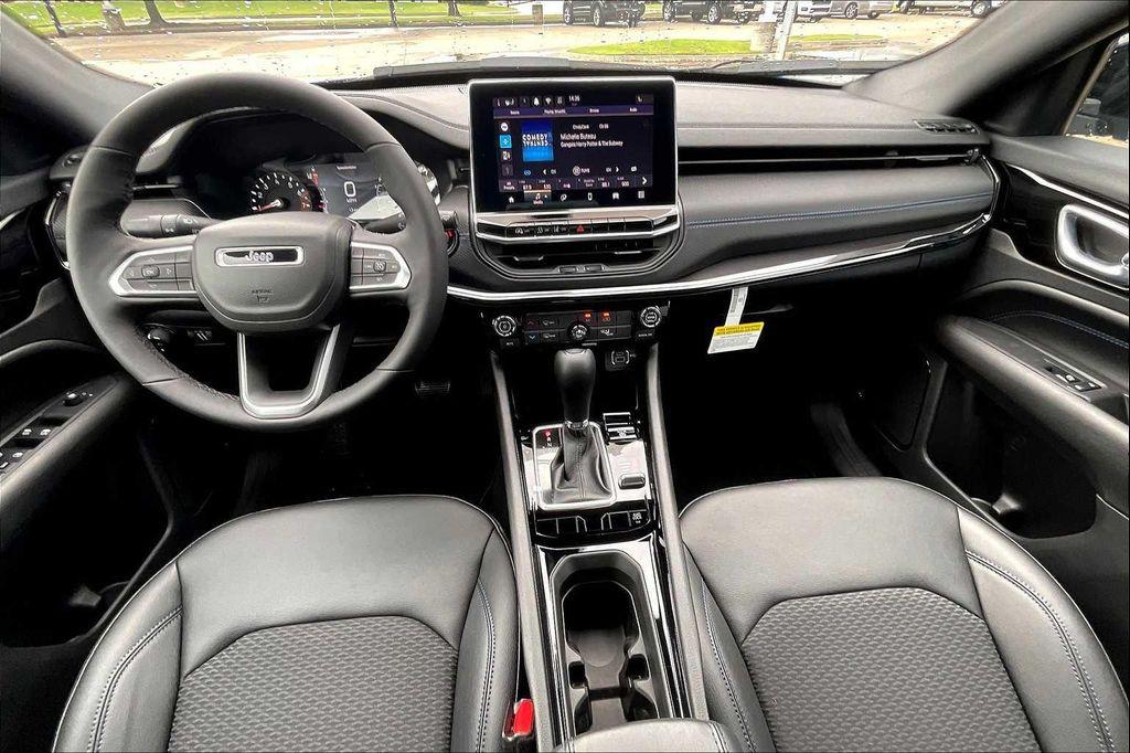 new 2025 Jeep Compass car, priced at $27,755