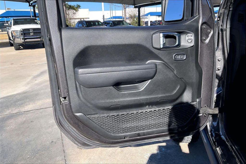 used 2025 Jeep Wrangler car, priced at $40,999