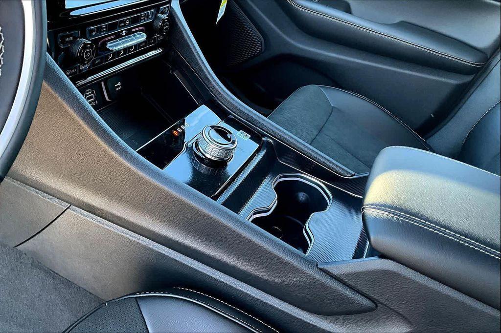 new 2025 Jeep Grand Cherokee L car, priced at $43,755