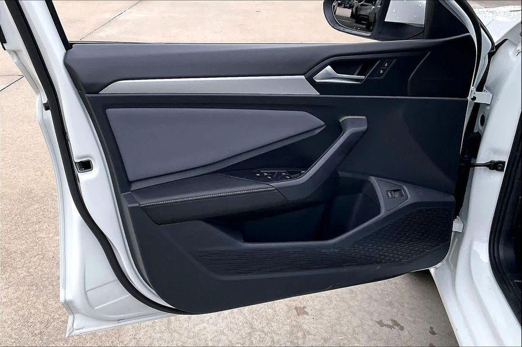 used 2025 Volkswagen Jetta car, priced at $21,999