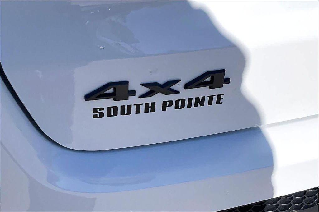 new 2026 Jeep Compass car, priced at $28,500