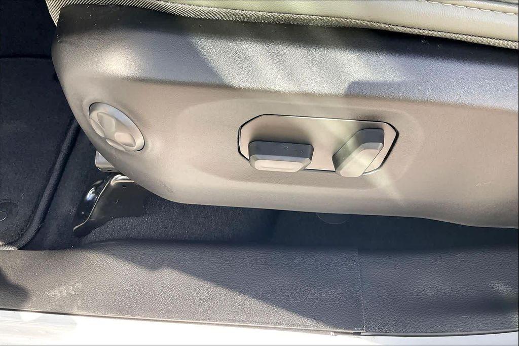 new 2026 Jeep Gladiator car, priced at $55,000