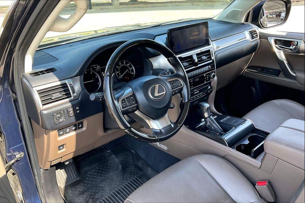 used 2023 Lexus GX 460 car, priced at $55,500