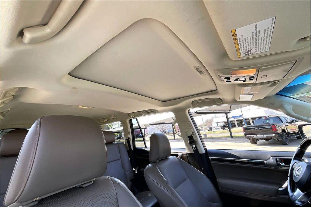 used 2023 Lexus GX 460 car, priced at $55,500