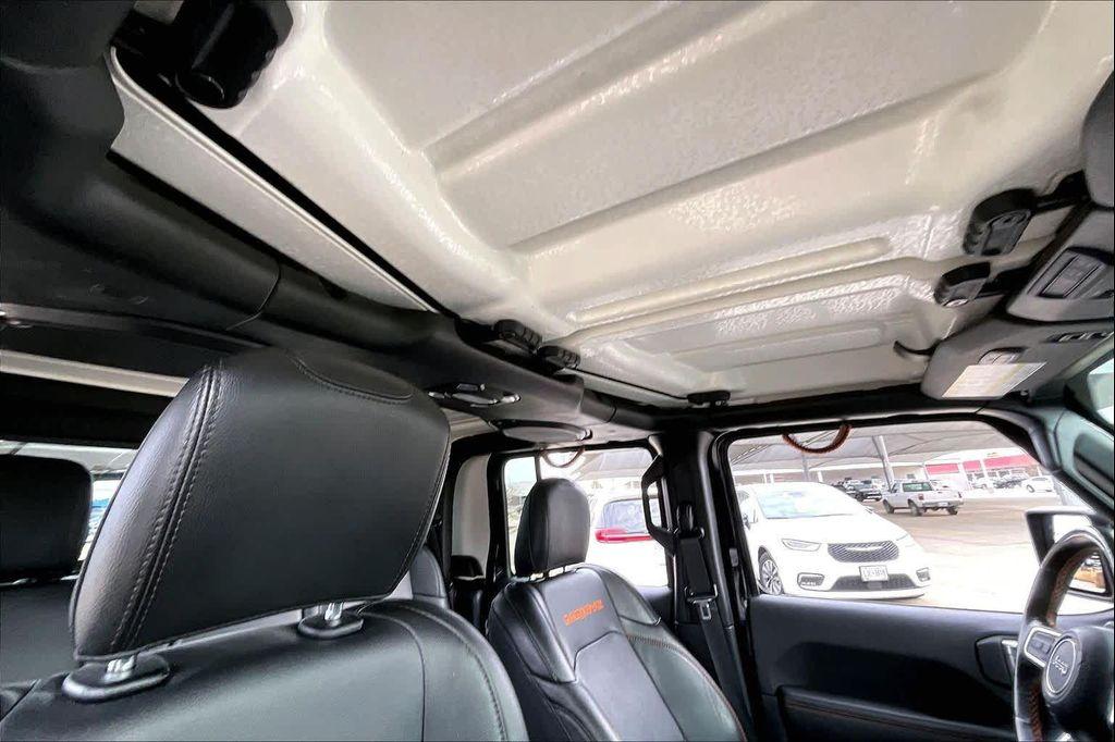 used 2021 Jeep Gladiator car, priced at $34,500