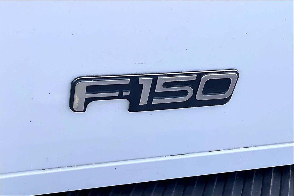 used 2000 Ford F-150 car, priced at $4,699