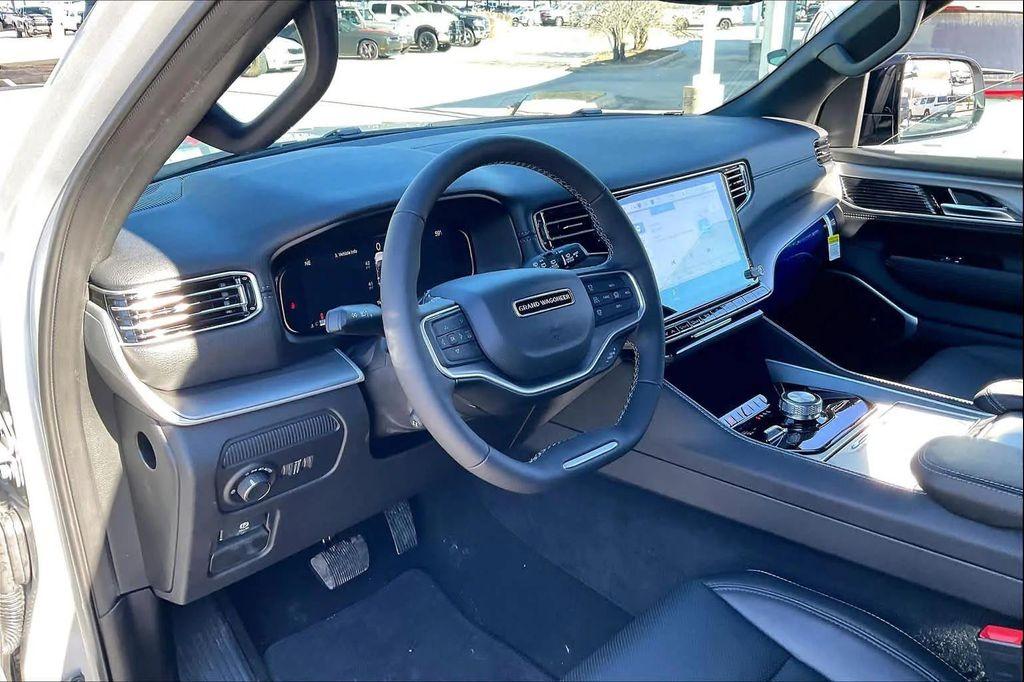 new 2026 Jeep Grand Wagoneer L car, priced at $71,199