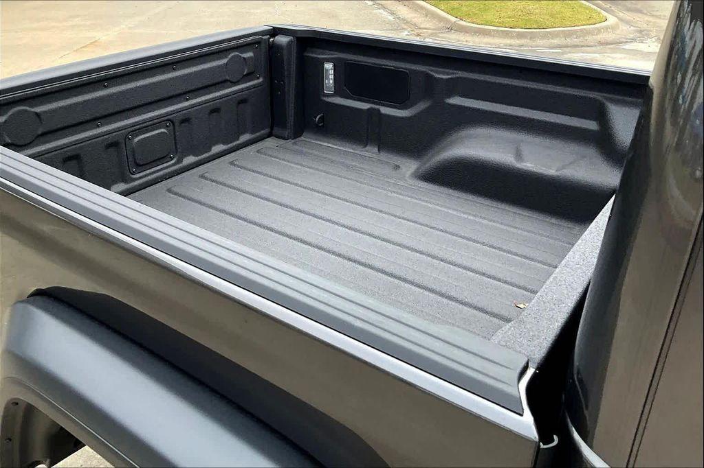 new 2026 Jeep Gladiator car, priced at $55,880