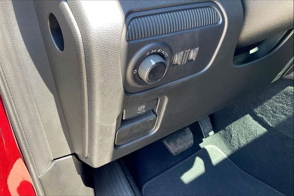 new 2026 Jeep Grand Wagoneer car, priced at $76,699