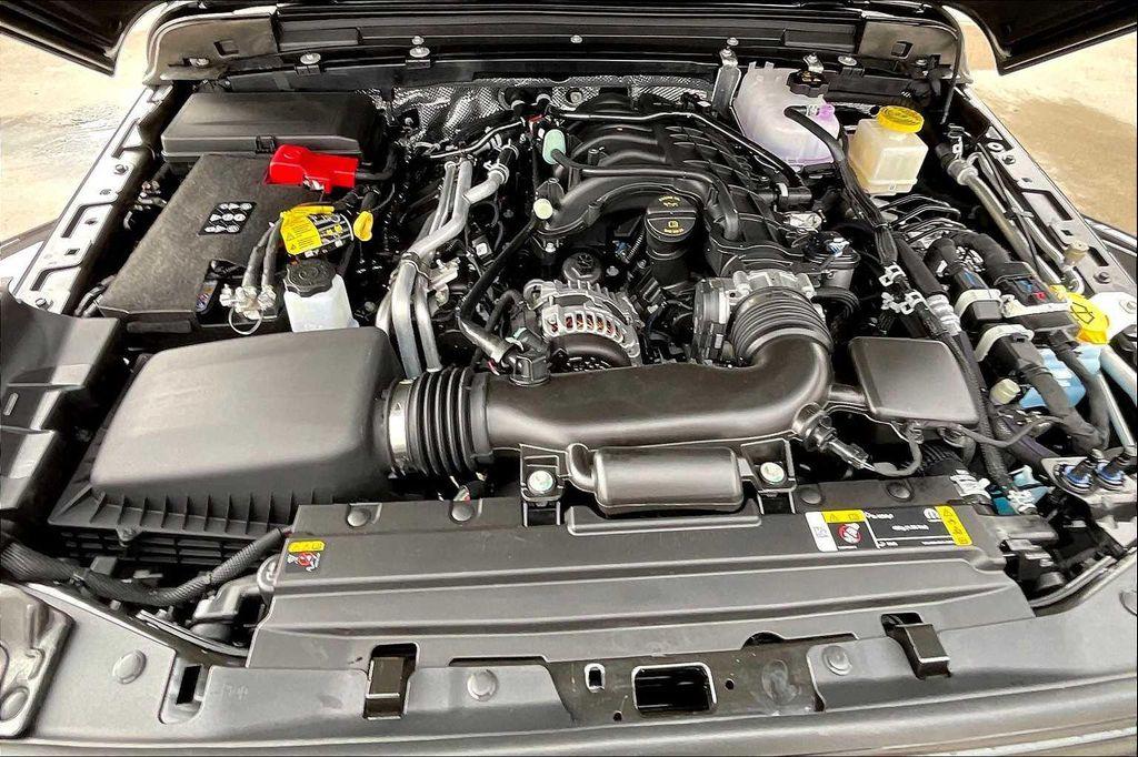 new 2025 Jeep Gladiator car, priced at $47,999