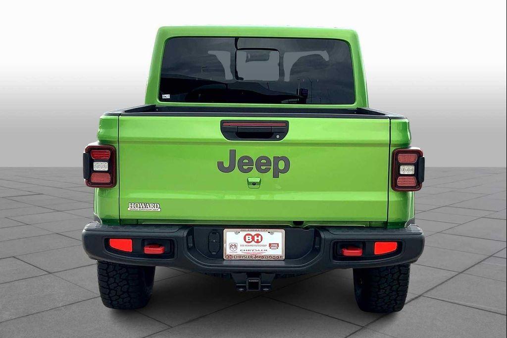 new 2025 Jeep Gladiator car, priced at $51,047