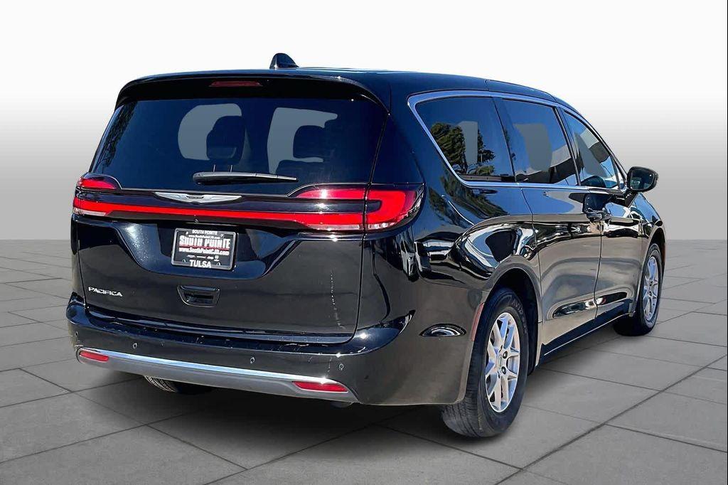 used 2024 Chrysler Pacifica car, priced at $27,999