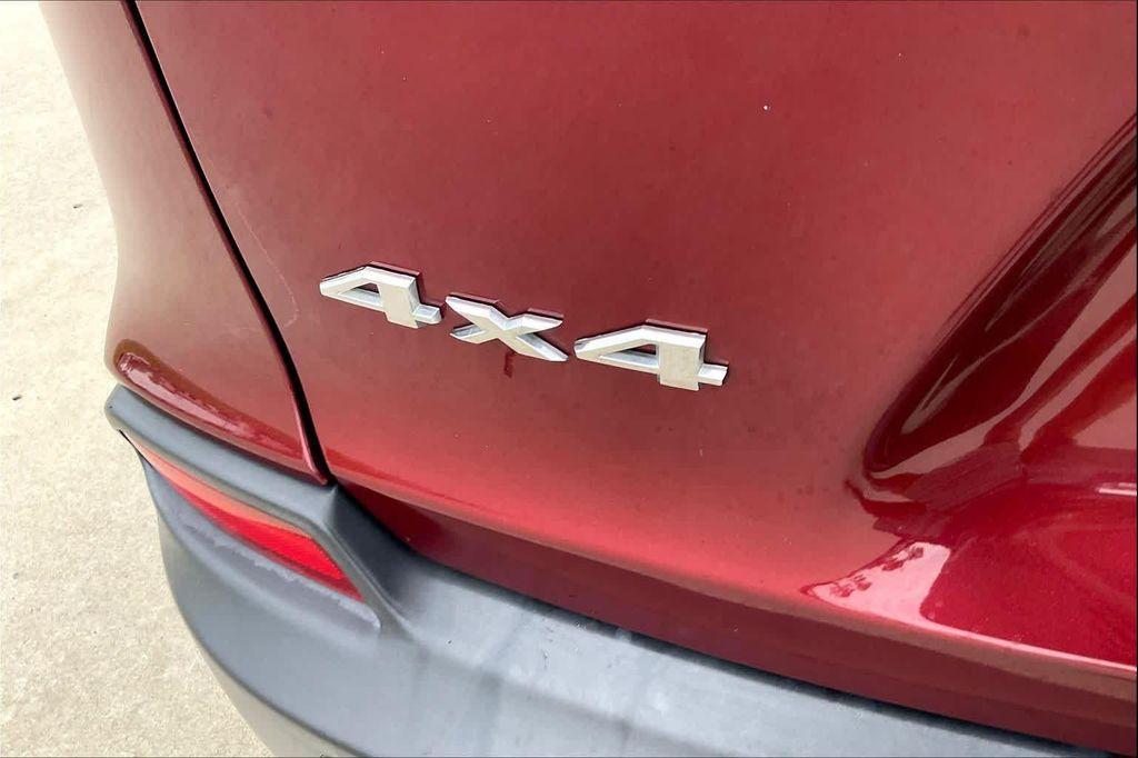 used 2019 Jeep Cherokee car, priced at $17,500