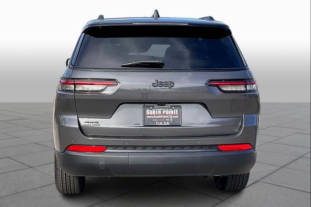 new 2025 Jeep Grand Cherokee L car, priced at $45,725