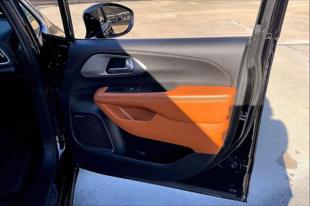 used 2024 Chrysler Pacifica car, priced at $42,999