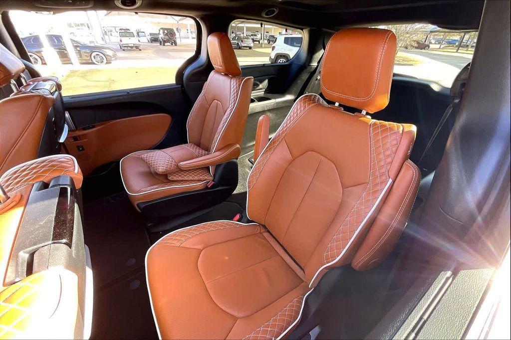 used 2024 Chrysler Pacifica car, priced at $42,999