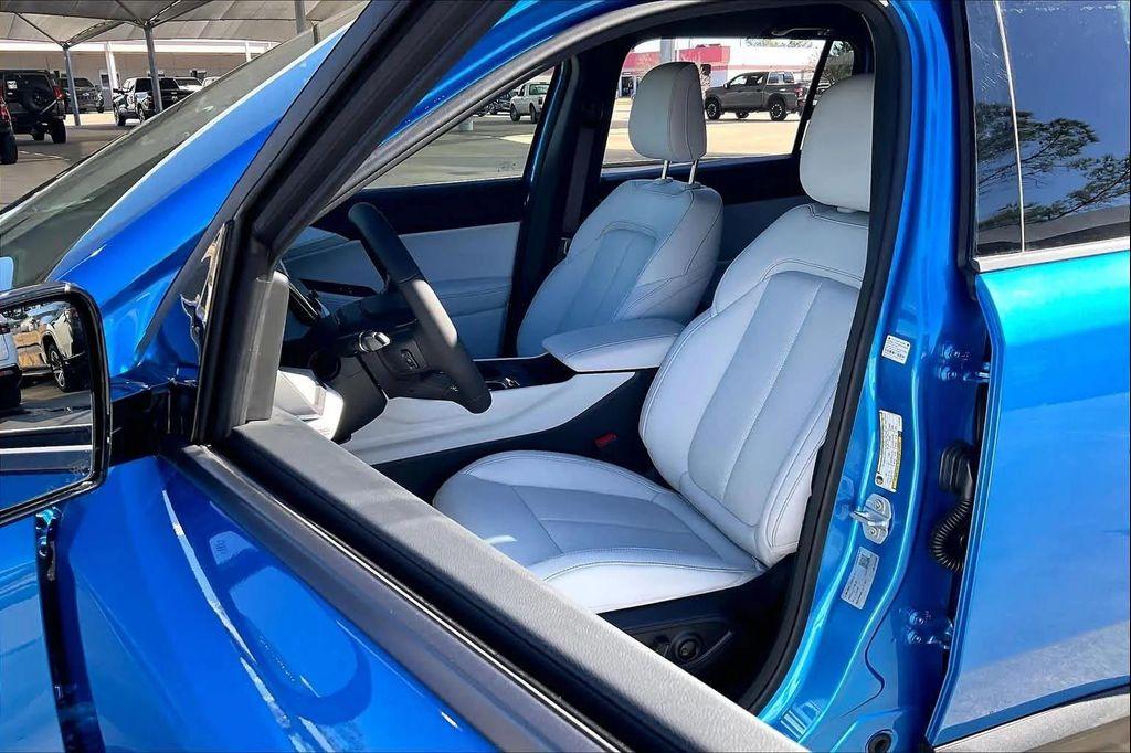 new 2026 Jeep Cherokee car