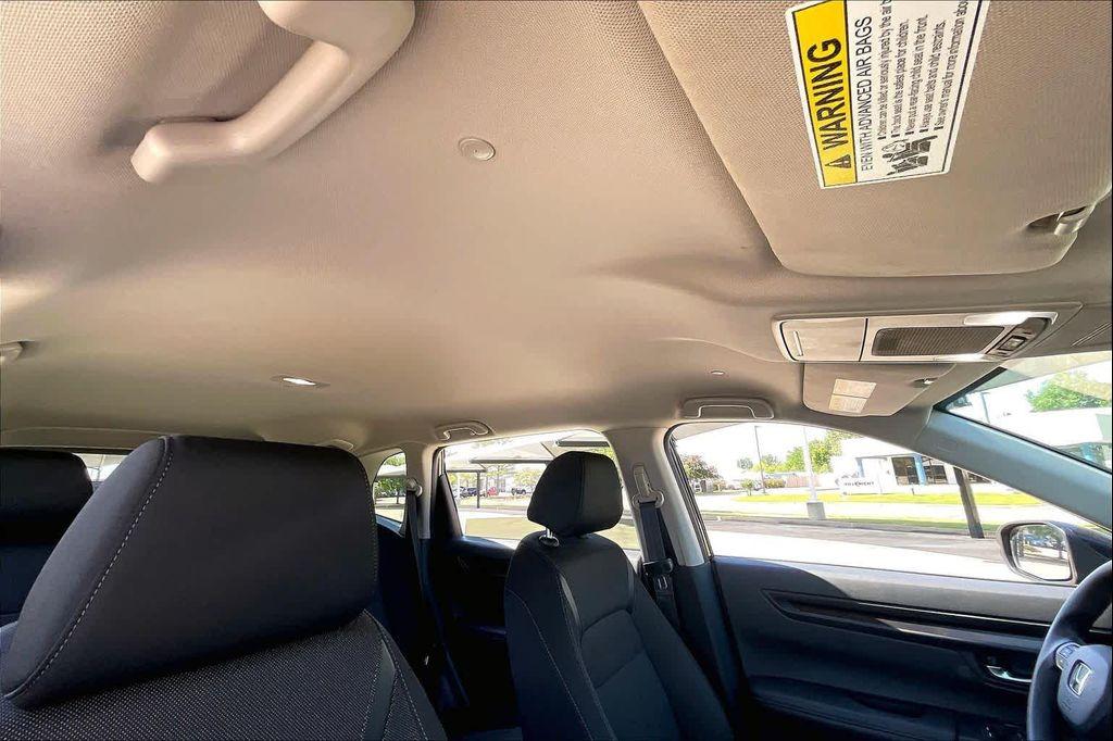 used 2025 Honda CR-V car, priced at $27,999