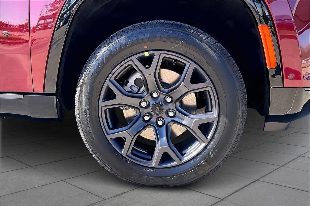 new 2026 Jeep Grand Wagoneer car, priced at $73,199