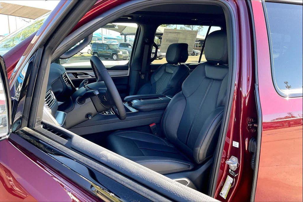 new 2026 Jeep Grand Wagoneer car, priced at $73,199