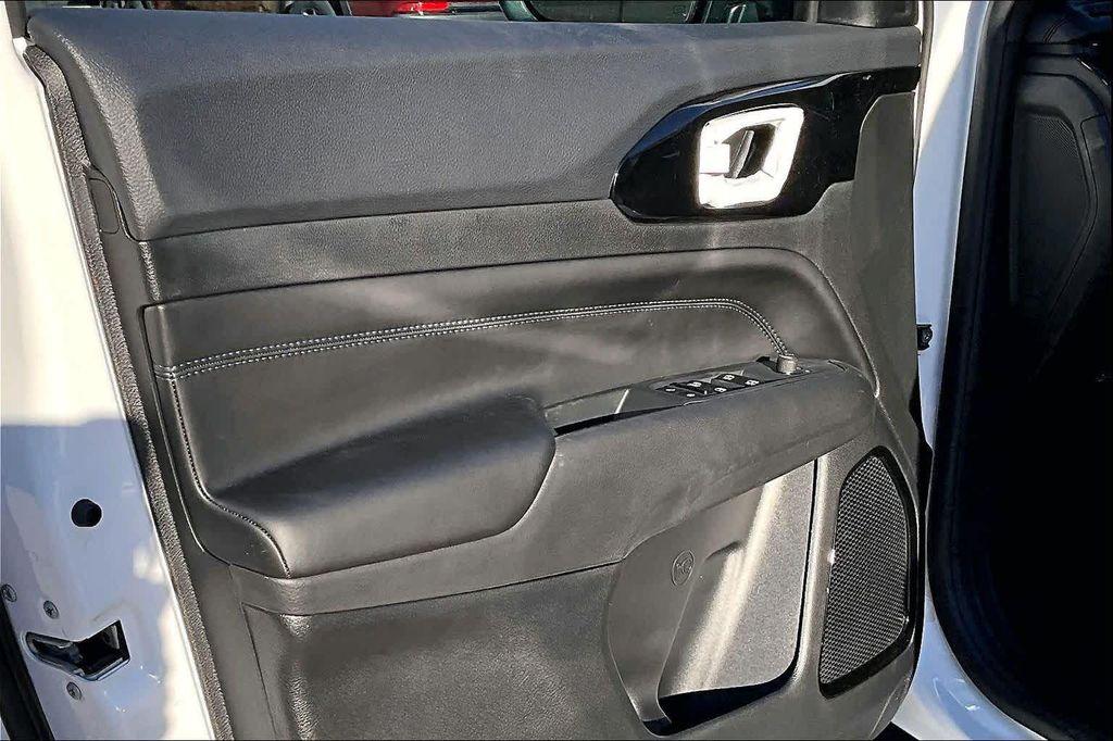 new 2026 Jeep Compass car, priced at $28,090