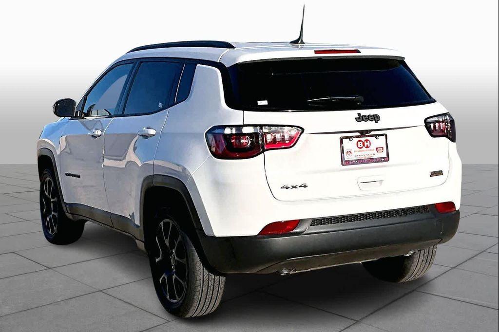 new 2026 Jeep Compass car, priced at $28,090