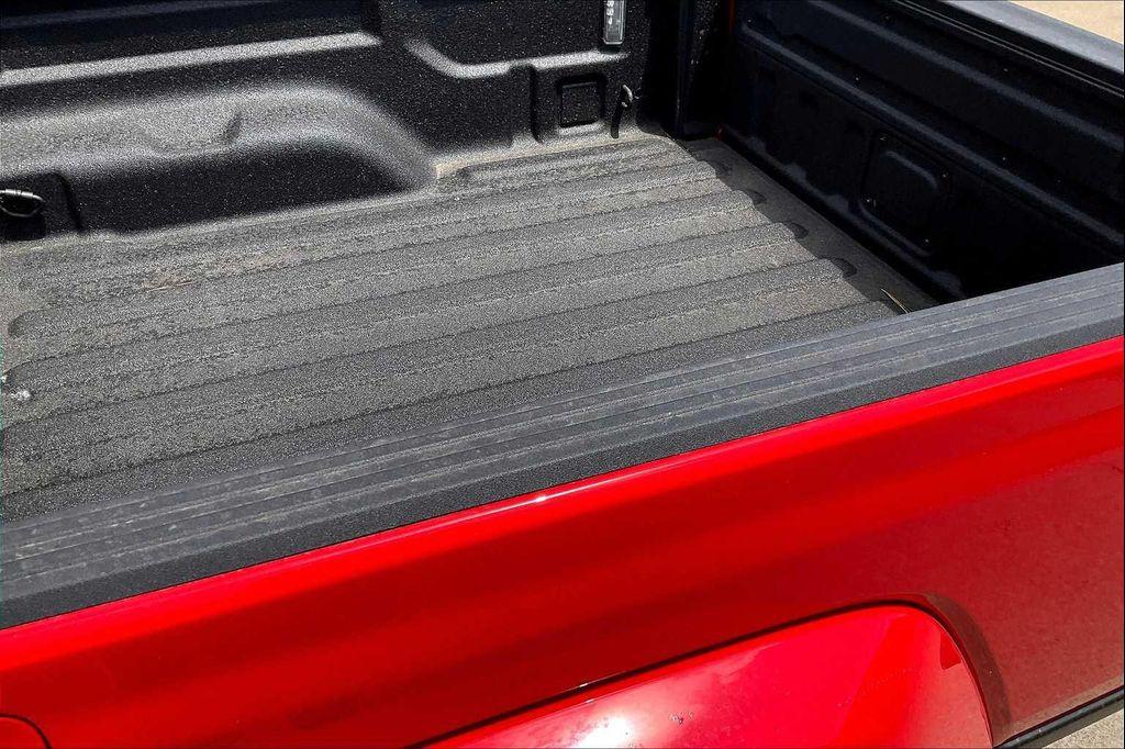 new 2025 Jeep Gladiator car, priced at $47,999