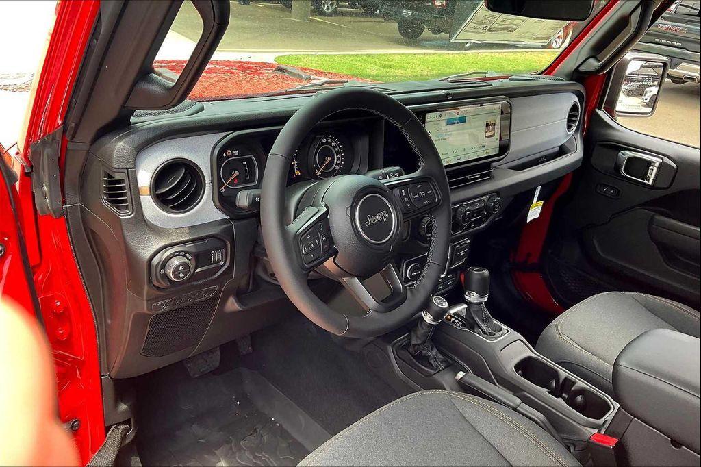 new 2025 Jeep Gladiator car, priced at $47,999