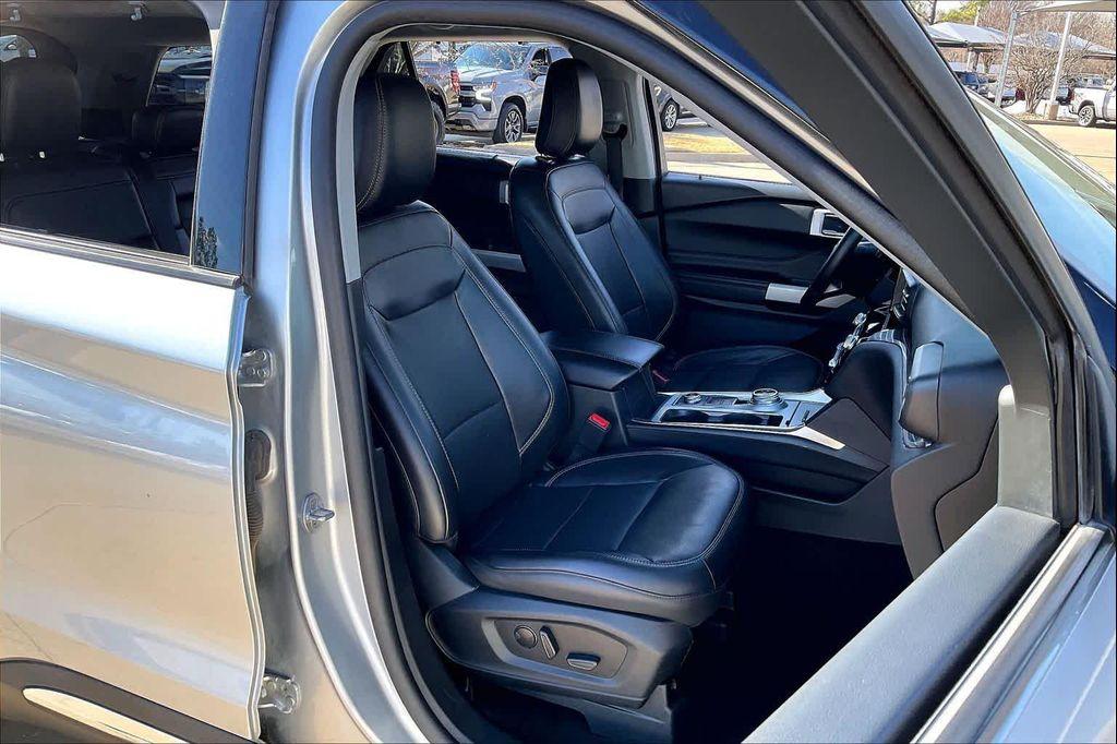 used 2023 Ford Explorer car, priced at $26,999