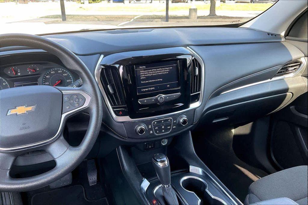 used 2020 Chevrolet Traverse car, priced at $16,999