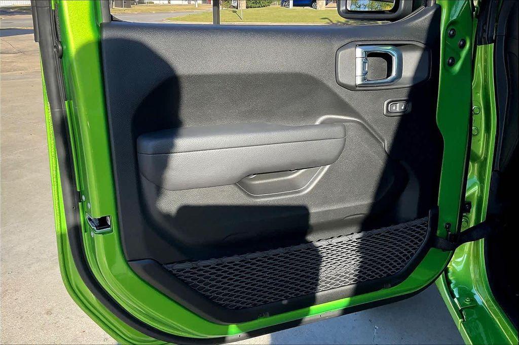 new 2026 Jeep Wrangler car, priced at $43,000