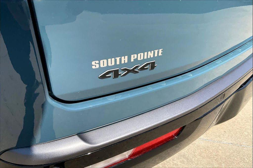 new 2026 Jeep Grand Wagoneer car, priced at $76,699