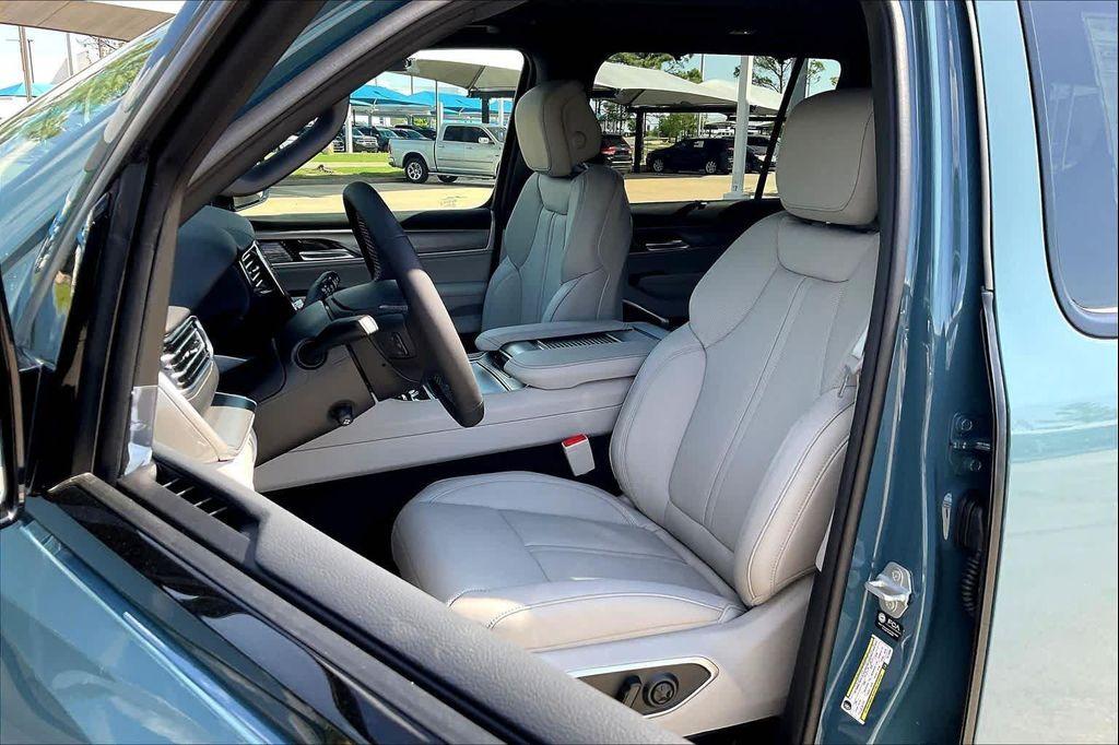 new 2026 Jeep Grand Wagoneer car, priced at $76,699