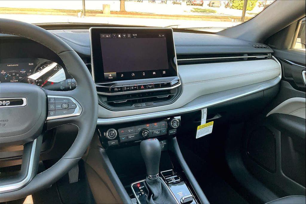 new 2026 Jeep Compass car, priced at $31,110