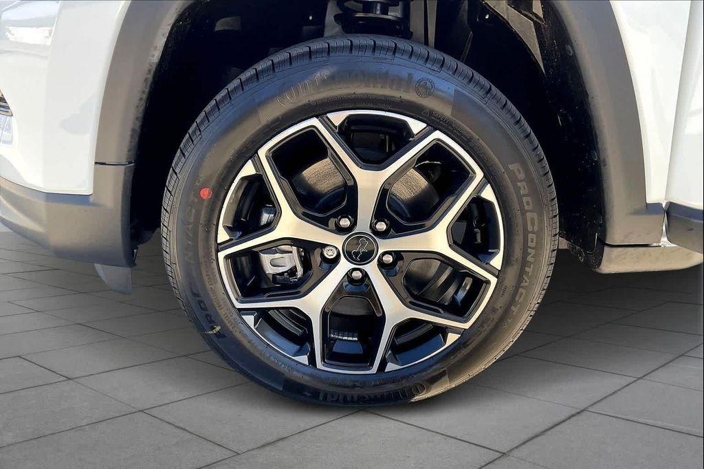 new 2026 Jeep Compass car, priced at $31,110