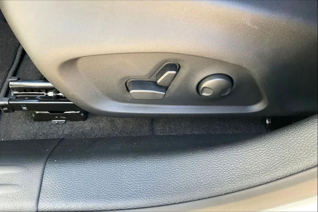 new 2026 Jeep Compass car, priced at $31,110