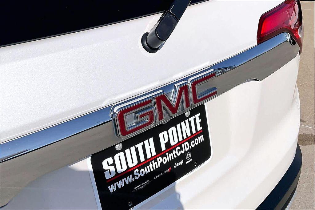 used 2018 GMC Acadia car, priced at $12,999